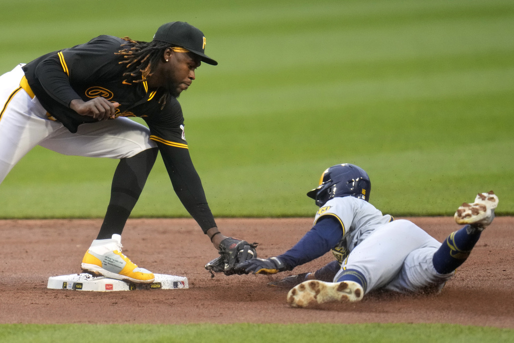 Brewers' Easy Victory: Heaney'S Struggles Sink Pirates' Hopes - t6cjffg
